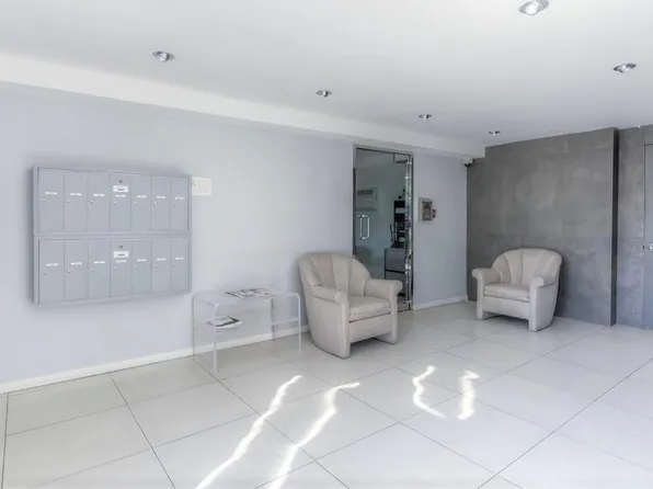 221 S Doheny Drive, 221 S Doheny Dr #1B-1Ba, Beverly Hills, CA 90211