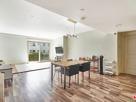 5th image of 147 N Berendo St #203