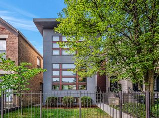 2147 W Huron St, Chicago, IL 60612