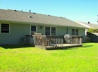 1843 Roxbury Dr, Xenia, OH 45385