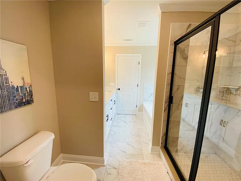 6960 Diana Cir — Photo 32
