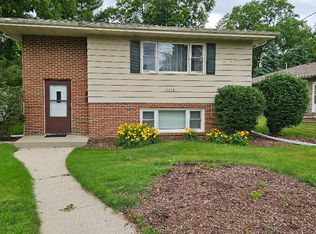 15118 S Park Ave #1, Plainfield, IL 60544