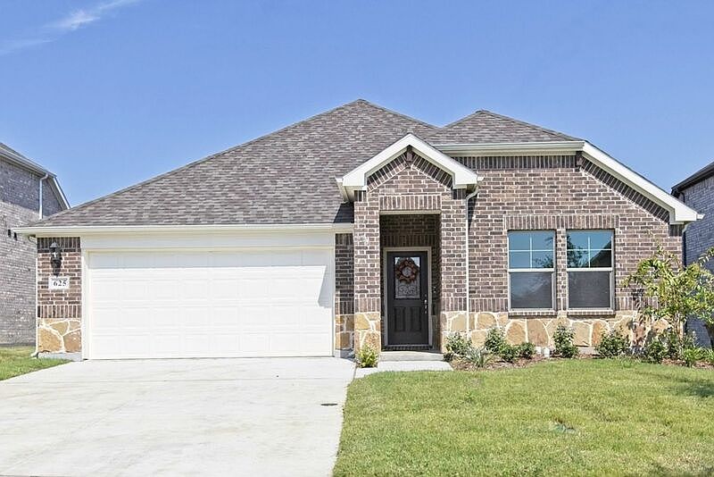 1st image of 625 Hidden Cove Dr