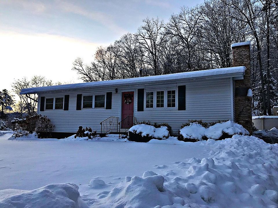 1st image of 55 Foss Ln
