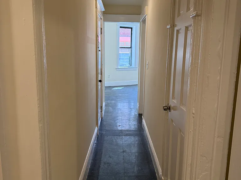 19 Lawrence St #1W — Photo 5