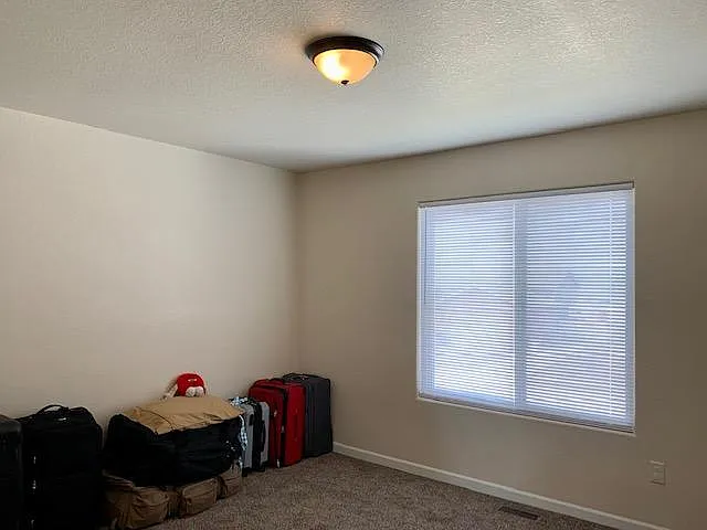 1235 Kodiak Dr — Photo 10
