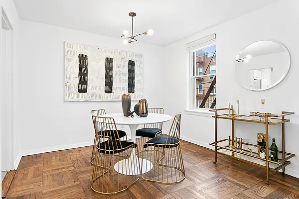 Sold by Compass | media 2