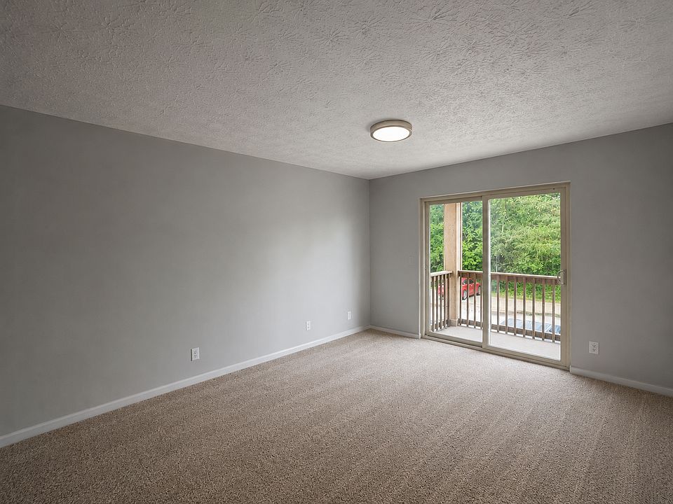 1st image of 2202 Mercury Blvd