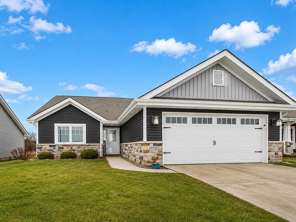 1st image of 13893 Breakwater Ln