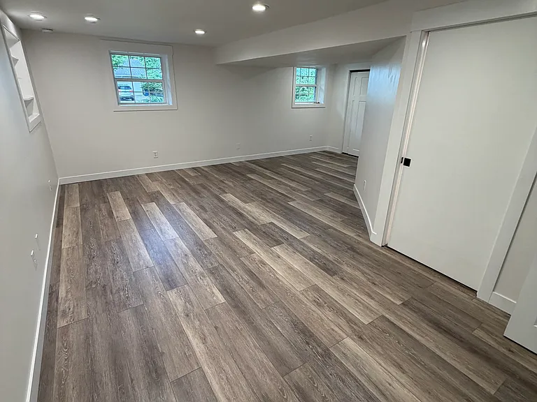 1724 Fox Point Dr — Photo 14
