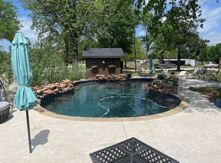 220 County Road 285, Gainesville, TX 76240