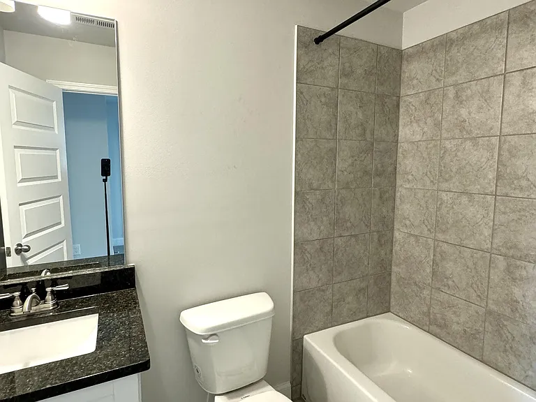 588 Amarante Cir — Photo 22