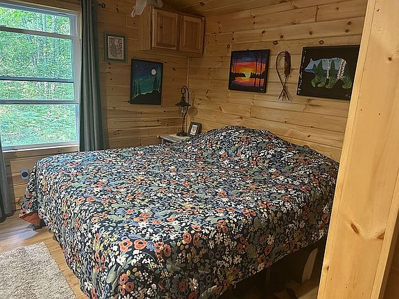 king size bed