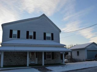 707 Hallstead St, Dickson City, PA