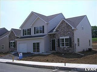 1st image of 636 Walker Dr
