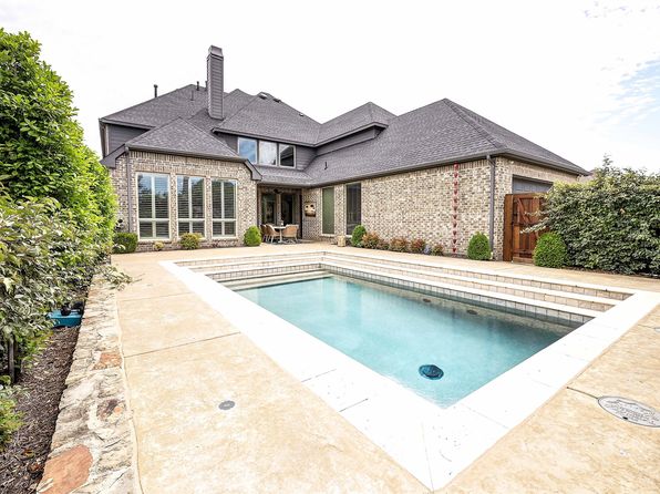 1212 Damsel Caitlyn Dr, The Colony, TX 75056