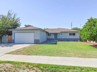 3952 E Bellaire Way, Fresno, CA 93726