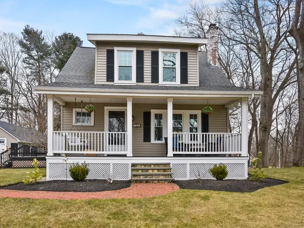 365 Oxford St N, Auburn, MA 01501