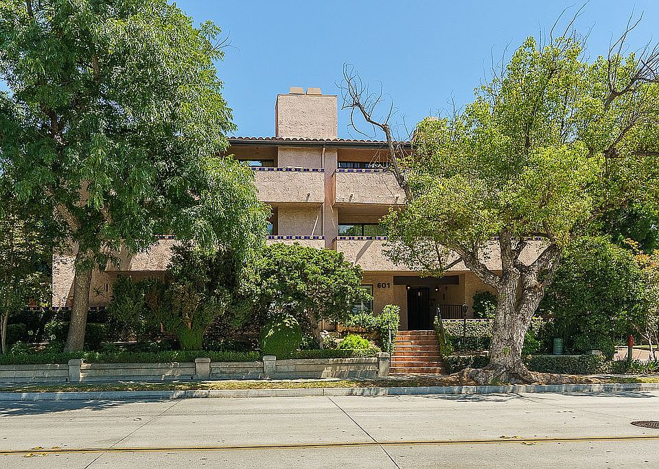 1st image of 601 E California Blvd APT 305