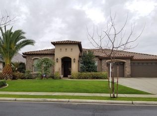 12711 Eversham Dr, Bakersfield, CA 93311