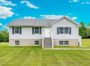2723 Old Washington Rd #A, Westminster, MD 21157