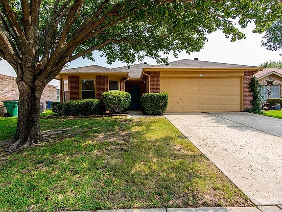 2nd image of 2724 Prairie Creek Dr