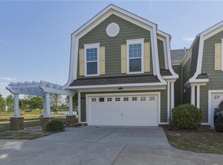 214 Stowe Dr, Suffolk, VA 23435