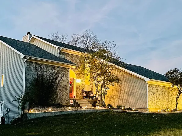 137 N Homestead Ln, Lancaster, KY 40444