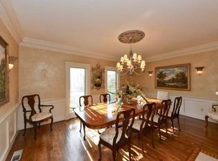 10531 Wickens Rd, Vienna, VA 22181