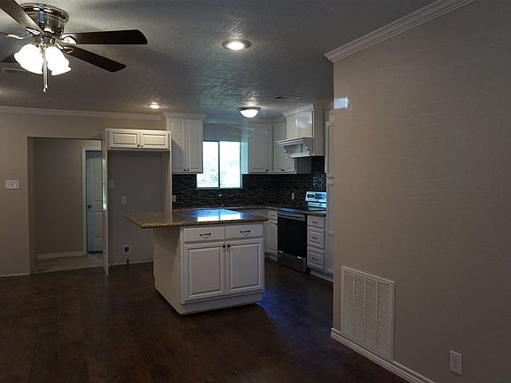 2nd image of 9270 Shepherd Dr
