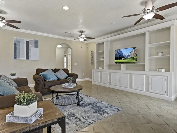 7559 Glen Mont Dr, San Antonio, TX 78239