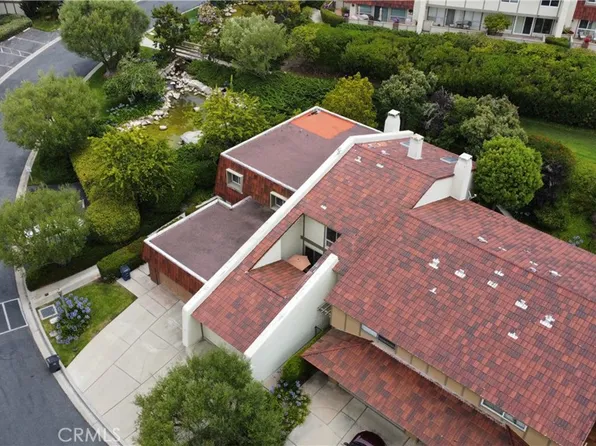 84 Cresta Verde Dr, Rolling Hills, CA 90274