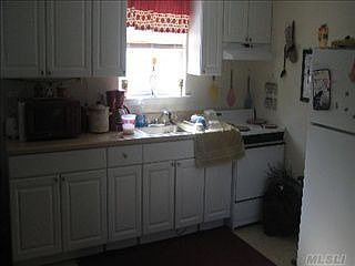 2nd image of 9 Ohio Ave