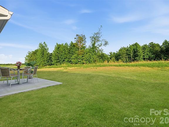 2nd image of 1488 Ardmore Dr