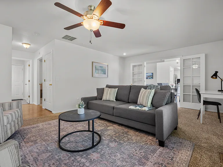 1528 E Falconrim Ct — Photo 34