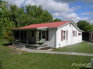 874 W Highway 25 70, Dandridge, TN 37725