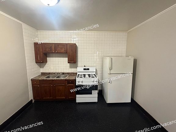 3rd image of 5617-5619 Hohman Ave #7