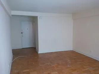 Rented by Classic Marketing- 530 Park1