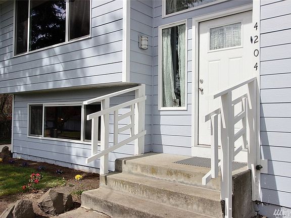 3rd image of 4204 S 288th Pl