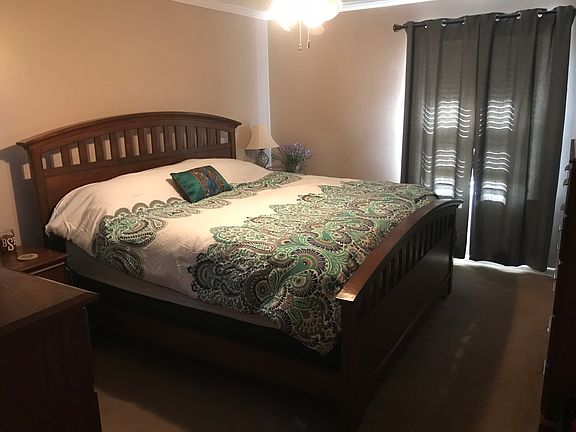 4th image of 160 Saint Mark Ln