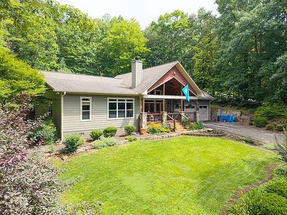 5th image of 85 Buena Vista Dr