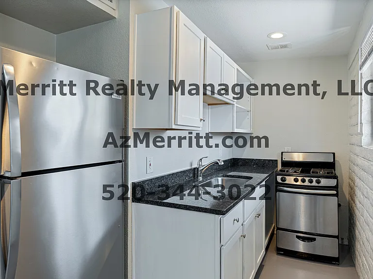 50 W King Rd #9 — Photo 13