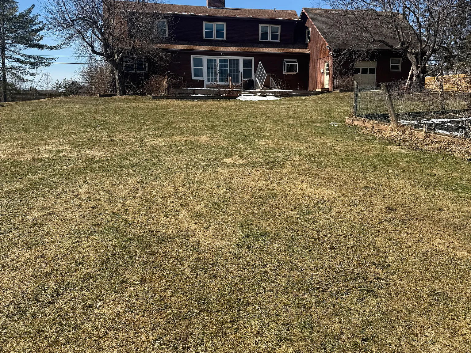 4 bed, 2869 sqft, $8,000 — Photo 2