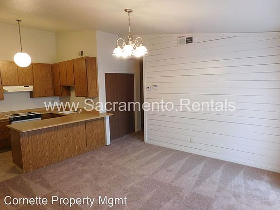 4th image of 4546 Bomark Way