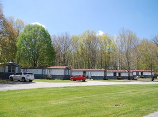 794 Fairgrounds Rd, Jamestown, TN 38556