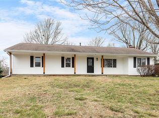 302 Knoll Dr, Warrensburg, MO 64093