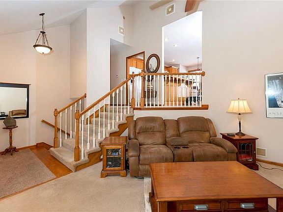 4th image of 1543 SE Silkwood Cir