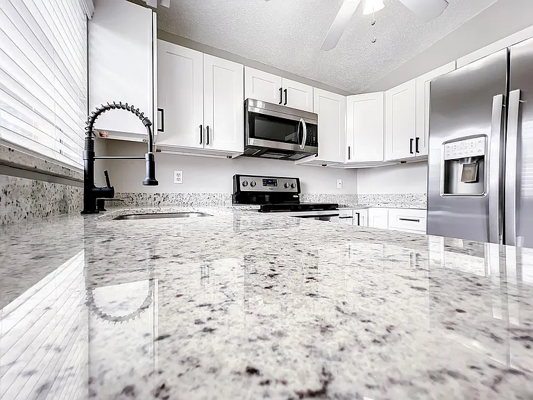 1035 Windway Cir — Photo 11
