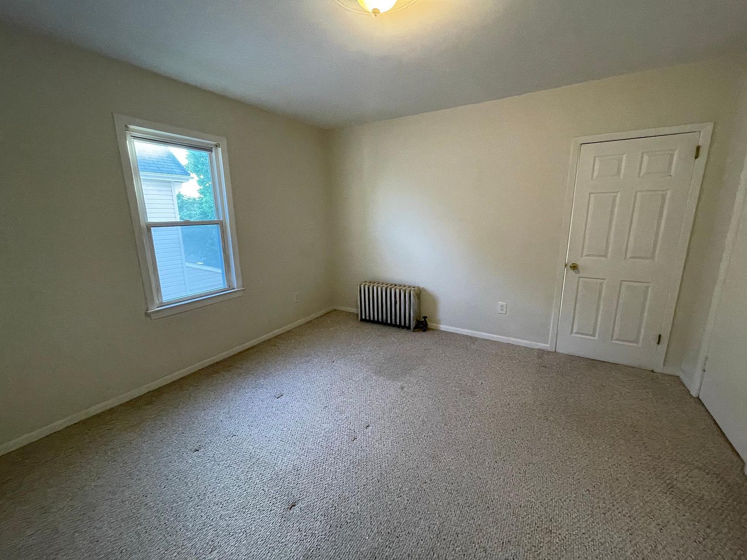 99 Broughton Ave FLOOR 2, Bloomfield, NJ 07003 Zillow