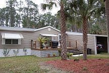 Front w/carport